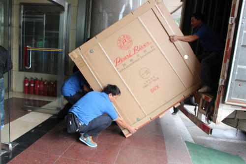 巫溪钢琴贵重工艺品无忧运